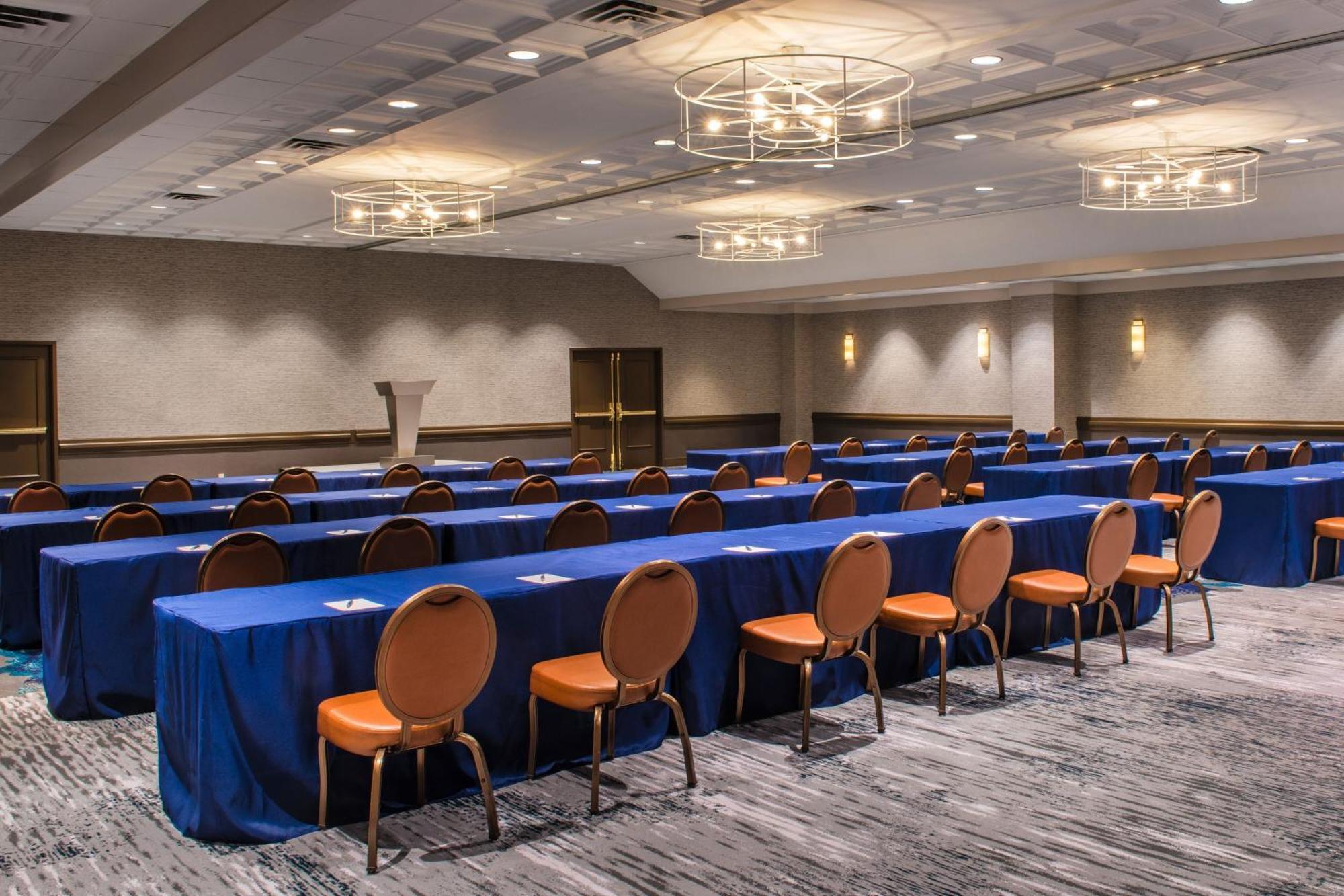 Sheraton Oklahoma City Downtown Hotel Екстер'єр фото