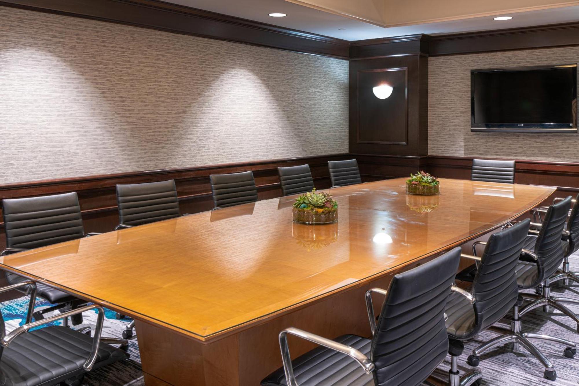 Sheraton Oklahoma City Downtown Hotel Екстер'єр фото